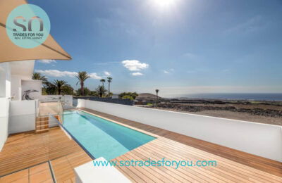 Luxury Villa Tias