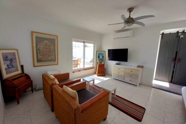 WhatsApp-Image-2025-10-13-at-20.19.52-2-768x576