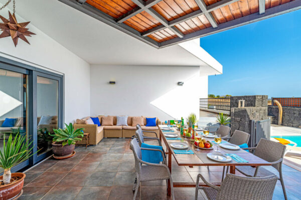 inmacalero_2697_villa7e_w8-1200x750